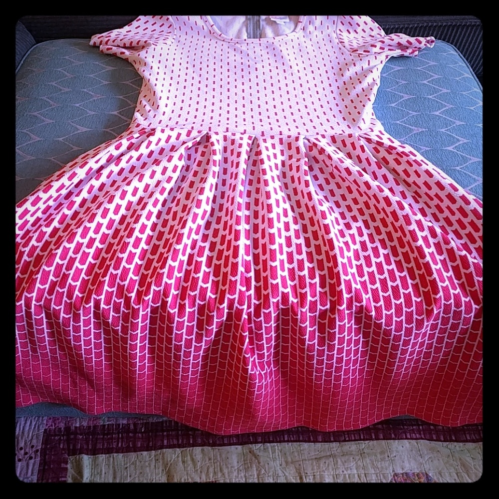 LulaRoe Dipped Amelia XL